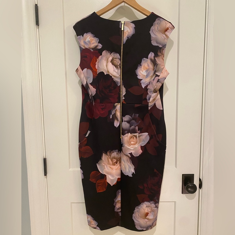 Calvin Klein Sleeveless V-Neck Sheath Scuba Dress, Black/Burgundy Floral, 14 - Picture 3 of 7